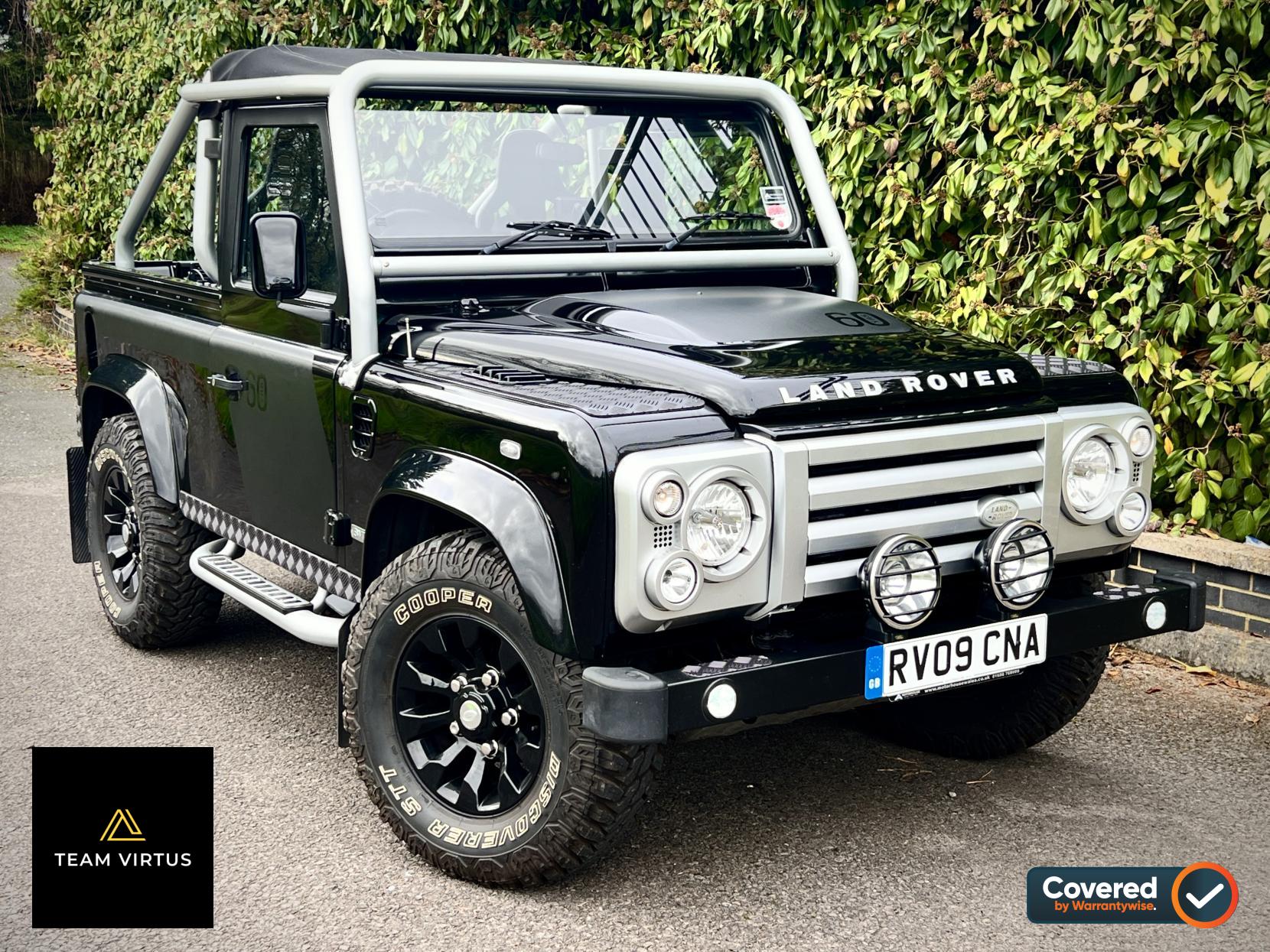 Land Rover Defender 90 2.4 TDCi Pickup 2dr Diesel Manual 4WD SWB Euro 4 (122 bhp)