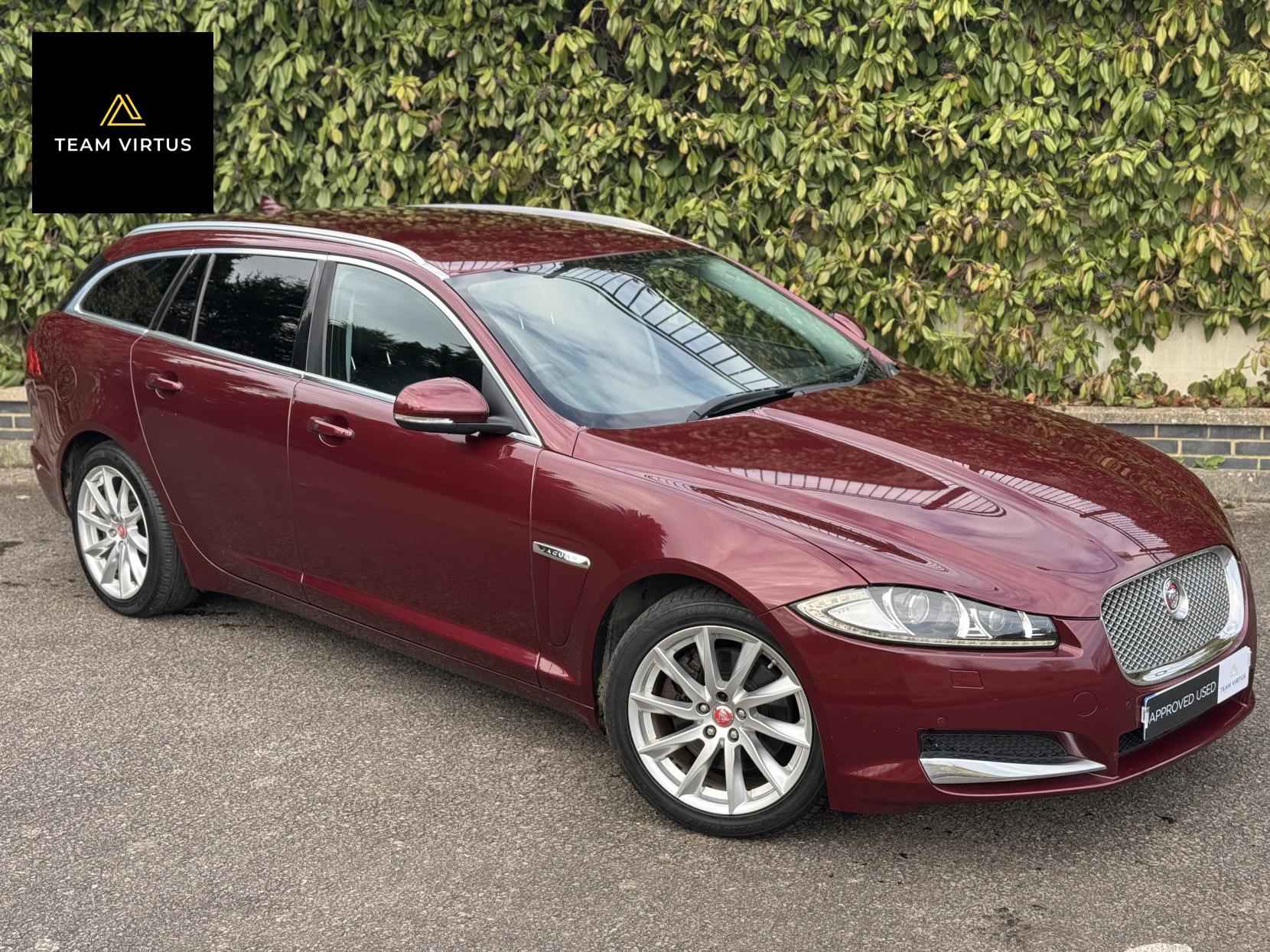 Jaguar XF 2.2d Premium Luxury Sportbrake 5dr Diesel Auto Euro 5 (s/s) (200 ps)