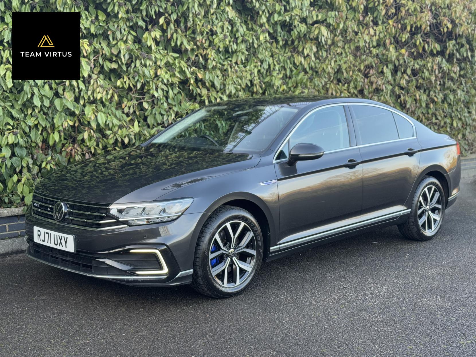 Volkswagen Passat 1.4 TSI 13kWh GTE Saloon 4dr Petrol Plug-in Hybrid DSG Euro 6 (s/s) (218 ps)