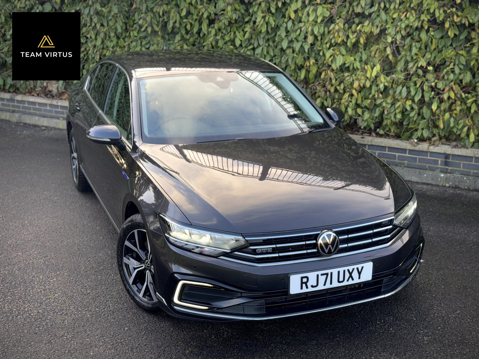 Volkswagen Passat 1.4 TSI 13kWh GTE Saloon 4dr Petrol Plug-in Hybrid DSG Euro 6 (s/s) (218 ps)