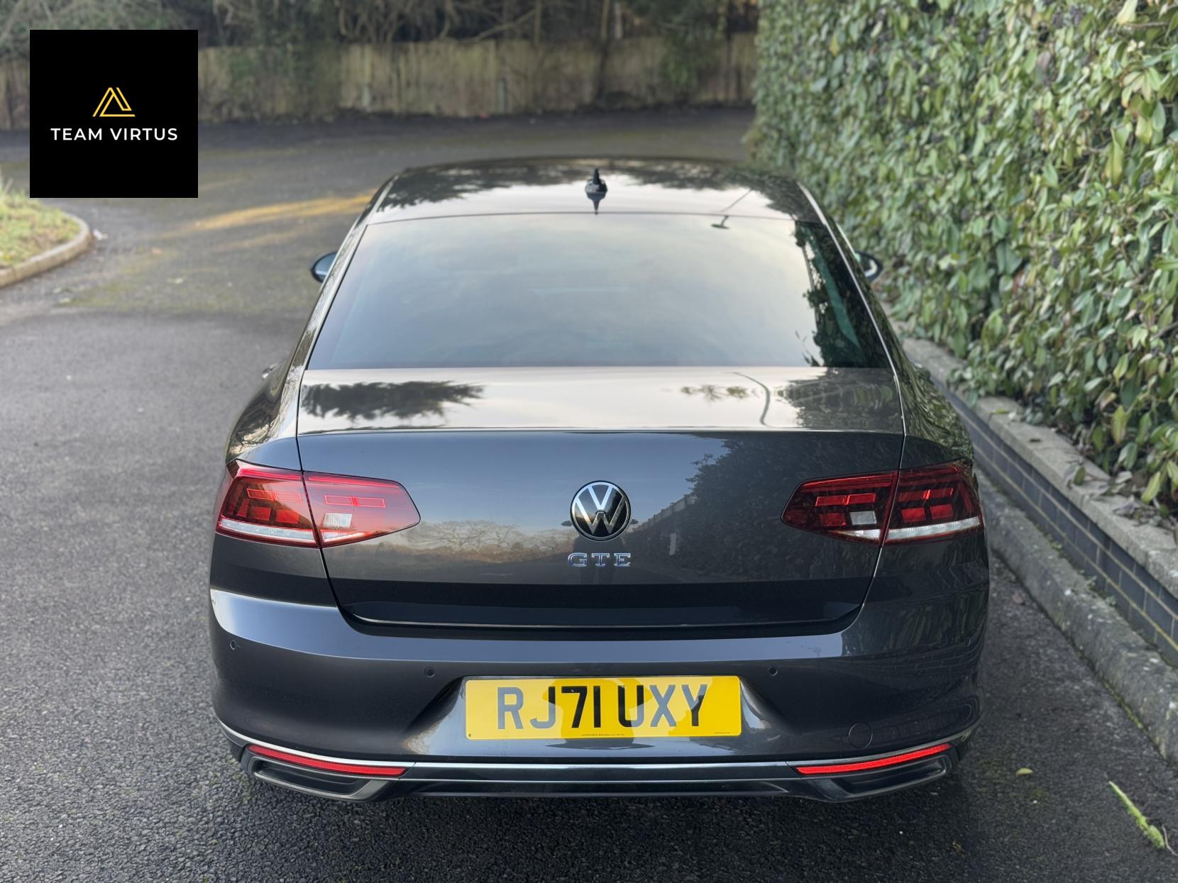 Volkswagen Passat 1.4 TSI 13kWh GTE Saloon 4dr Petrol Plug-in Hybrid DSG Euro 6 (s/s) (218 ps)