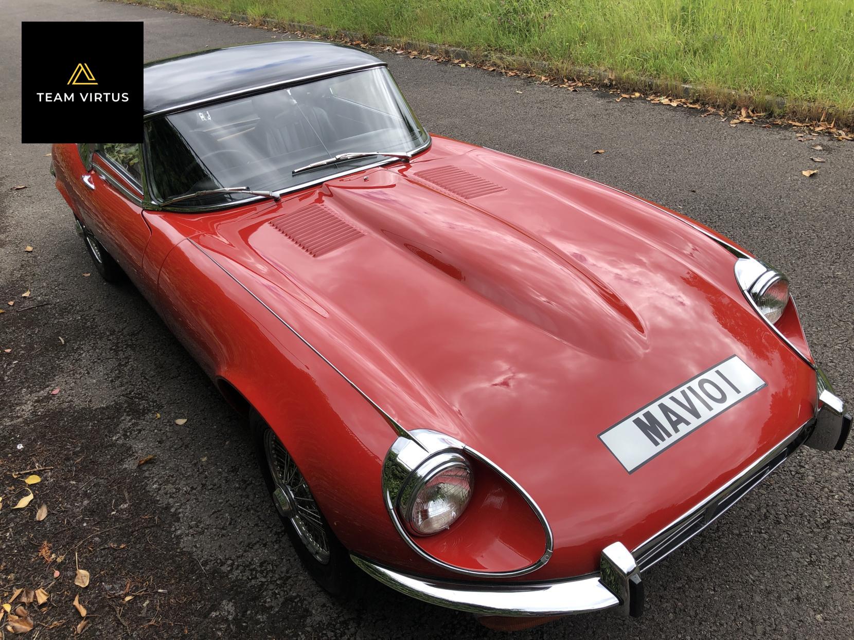 Jaguar E-Type Convertible 