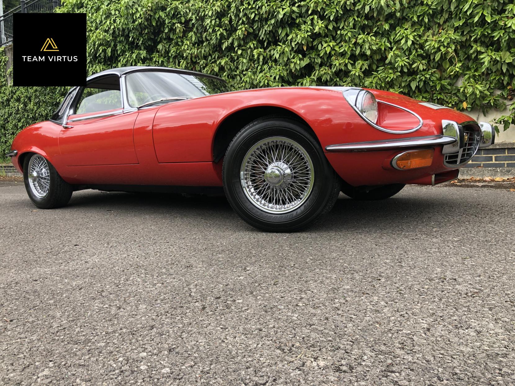 Jaguar E-Type Convertible 