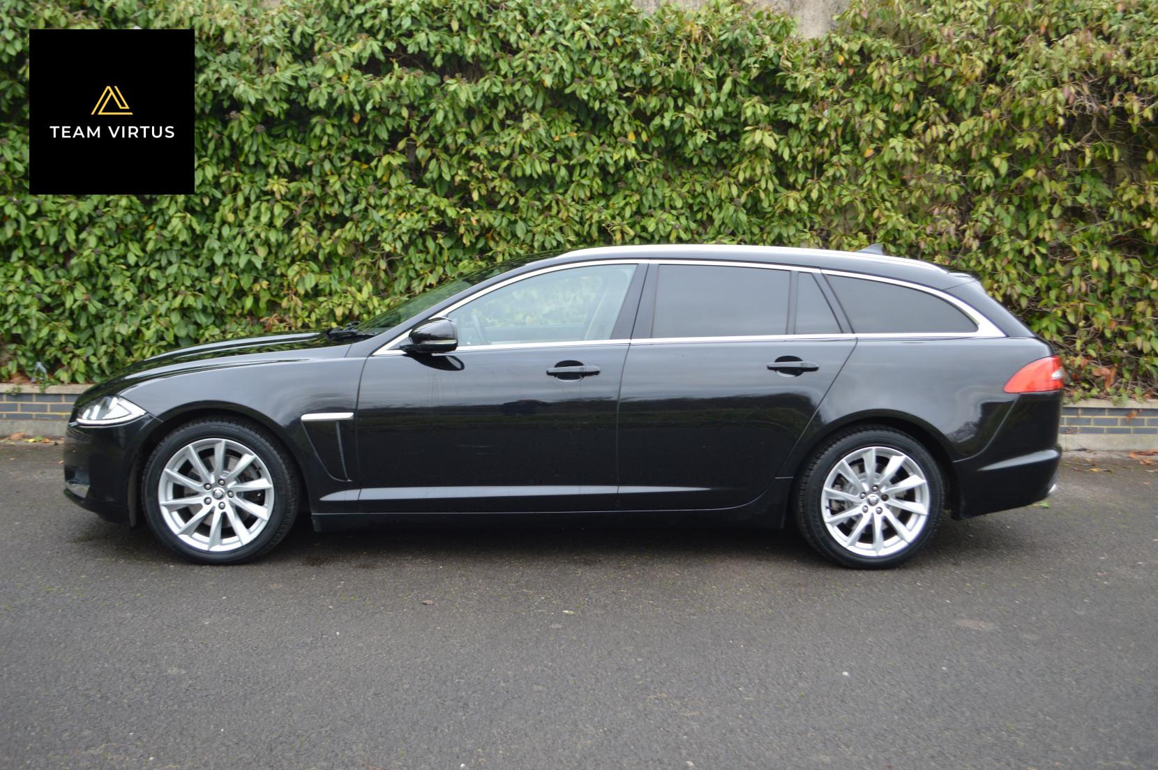 Jaguar XF 3.0d V6 Premium Luxury Sportbrake 5dr Diesel Auto Euro 5 (s/s) (240 ps)