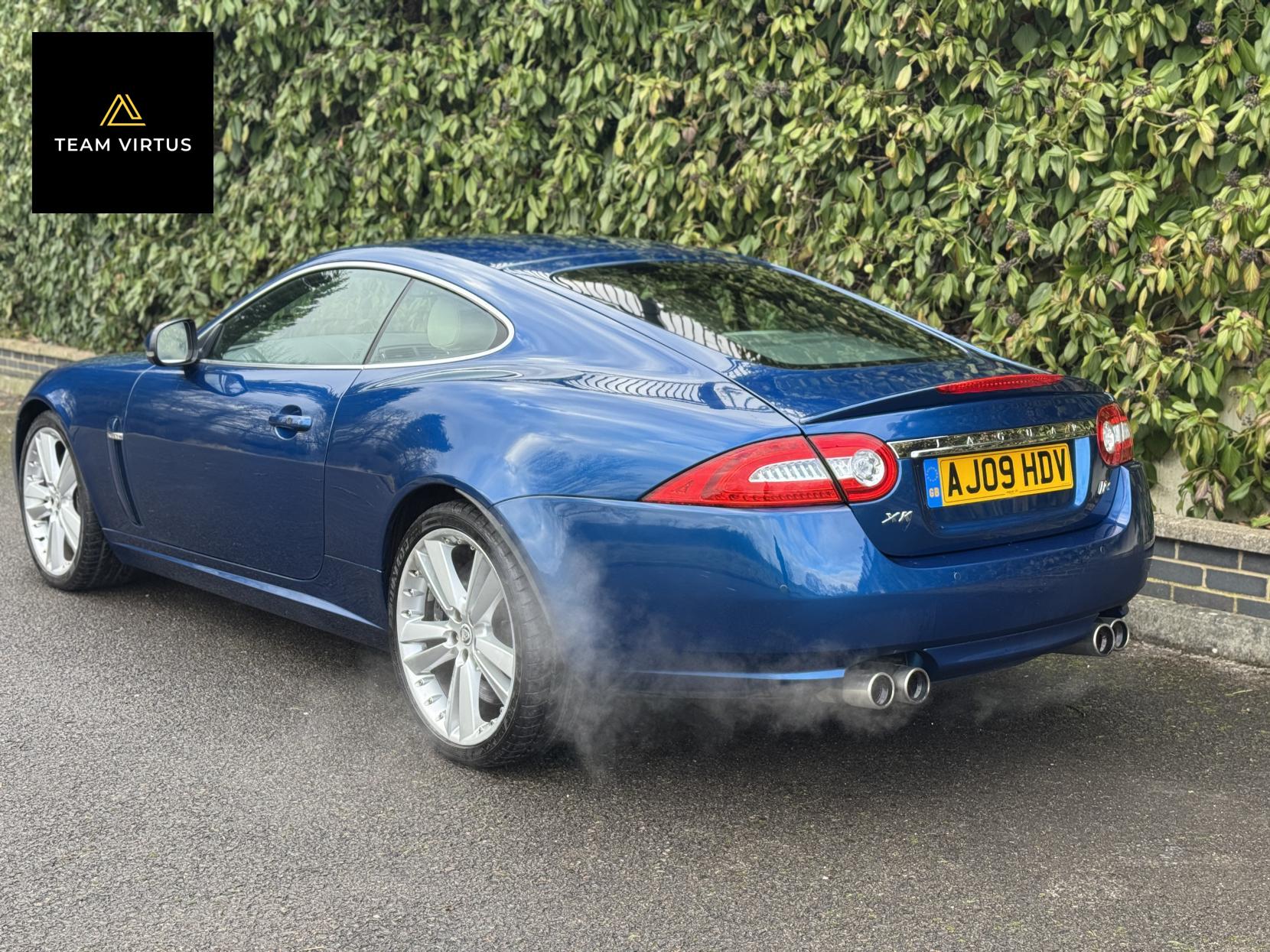 Jaguar XKR 5.0 V8 Coupe 2dr Petrol Auto Euro 5 (510 ps)