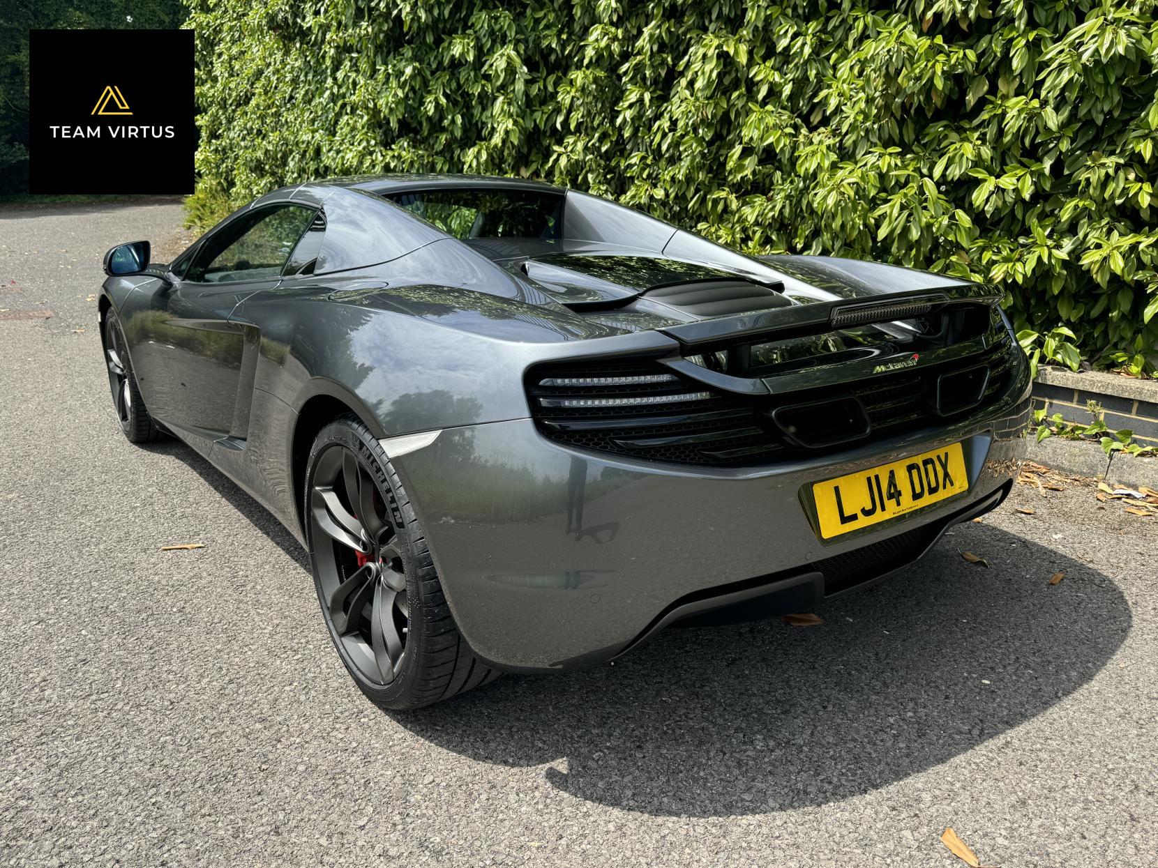 McLaren 12C 3.8T V8 Spider 2dr Petrol SSG Euro 5 (625 ps)