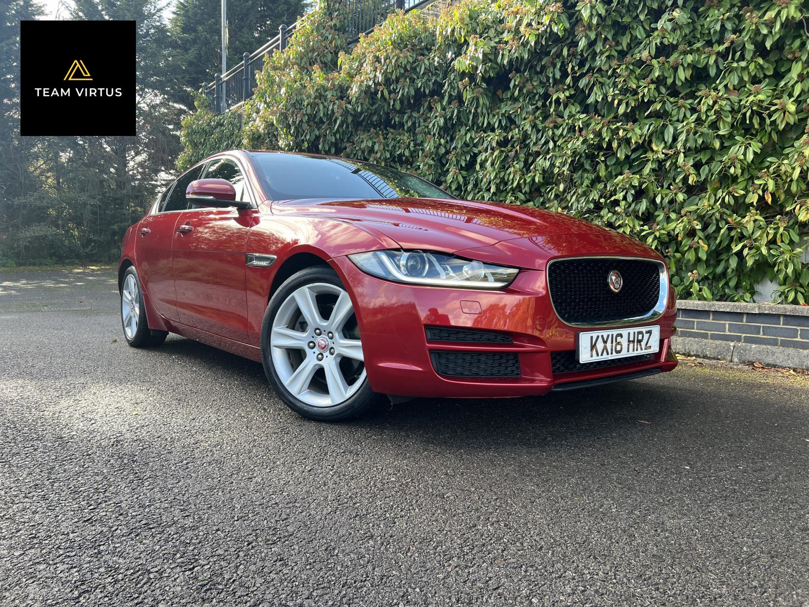 Jaguar XE 2.0d Portfolio Saloon 4dr Diesel Auto Euro 6 (s/s) (180 ps)