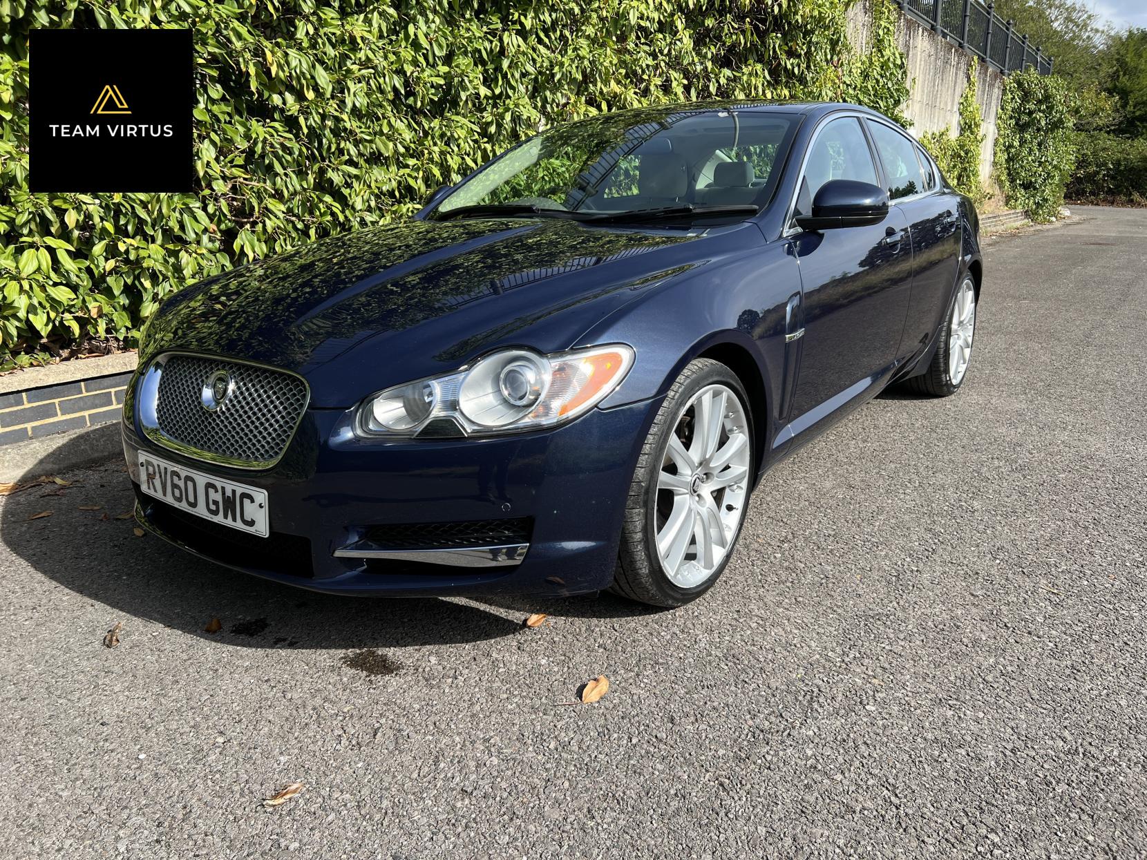 Jaguar XF 3.0d S V6 Premium Luxury Saloon 4dr Diesel Auto Euro 5 (275 ps)