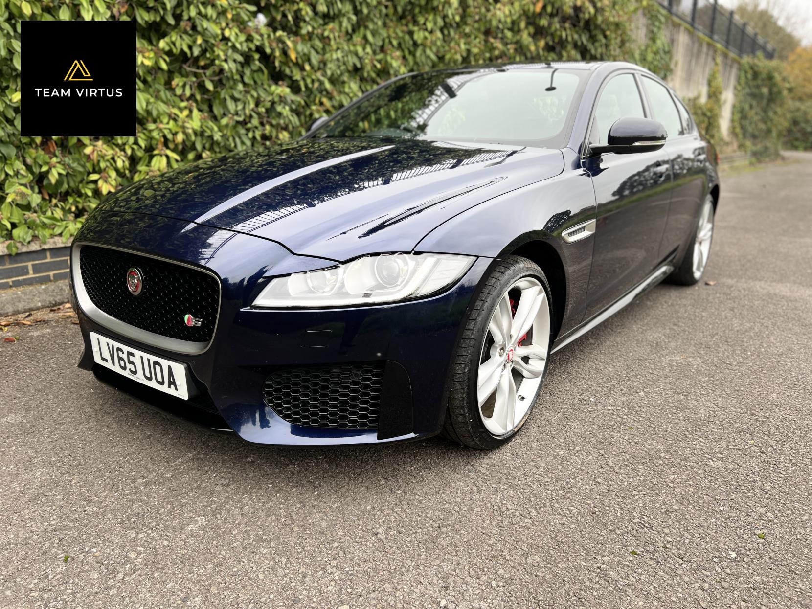 Jaguar XF 3.0 V6 S Saloon 4dr Petrol Auto Euro 6 (s/s) (380 ps)