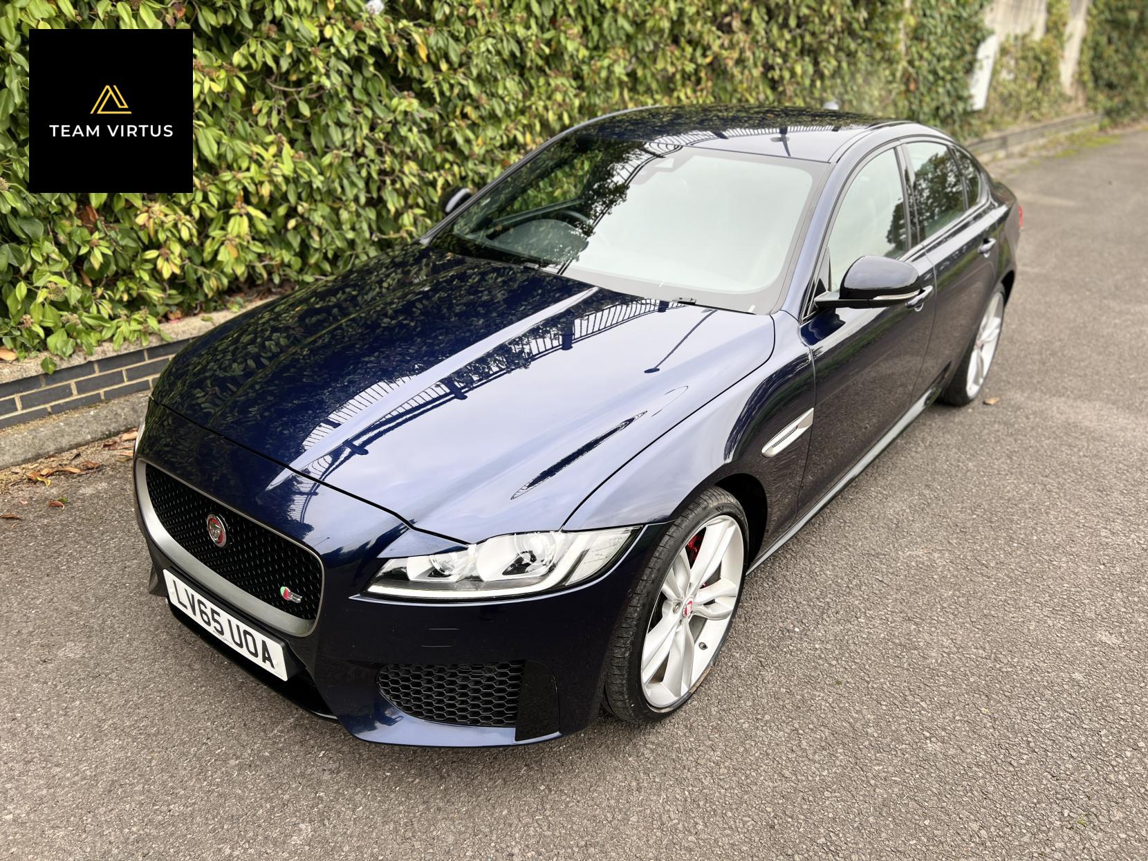 Jaguar XF 3.0 V6 S Saloon 4dr Petrol Auto Euro 6 (s/s) (380 ps)