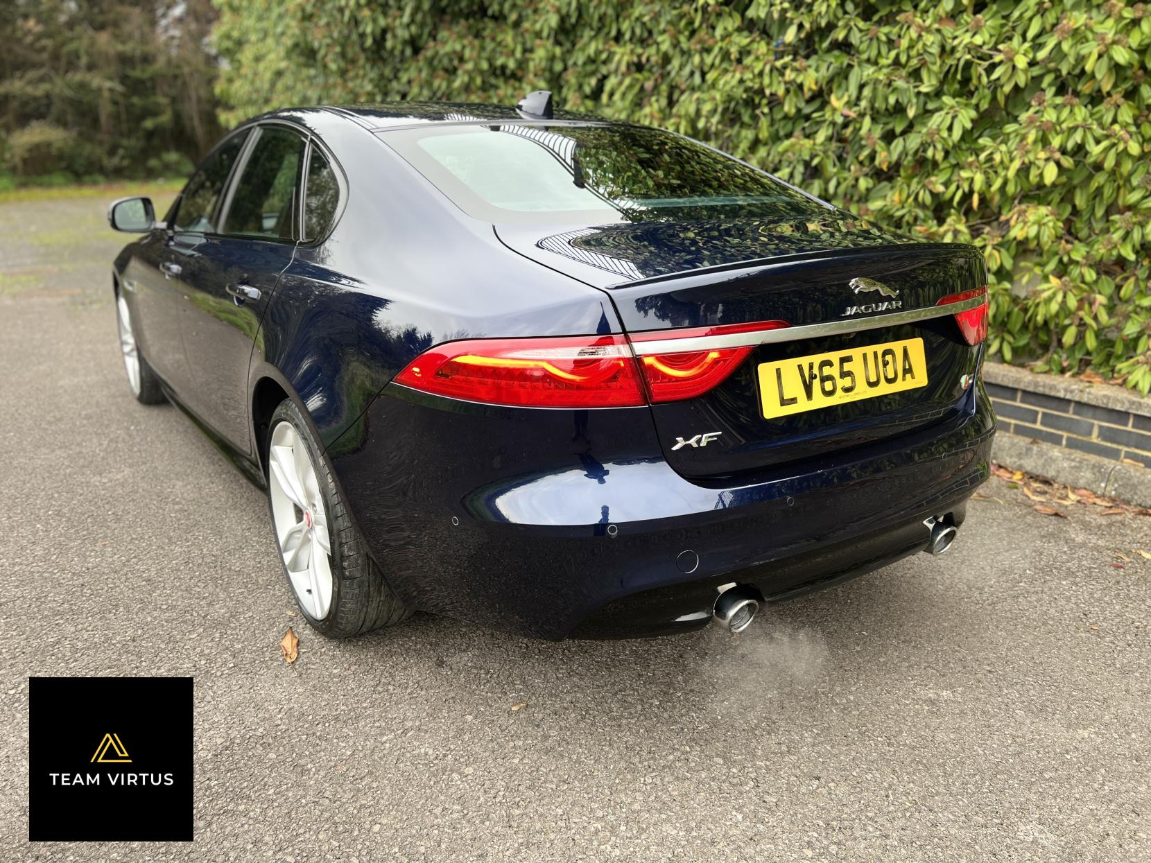 Jaguar XF 3.0 V6 S Saloon 4dr Petrol Auto Euro 6 (s/s) (380 ps)