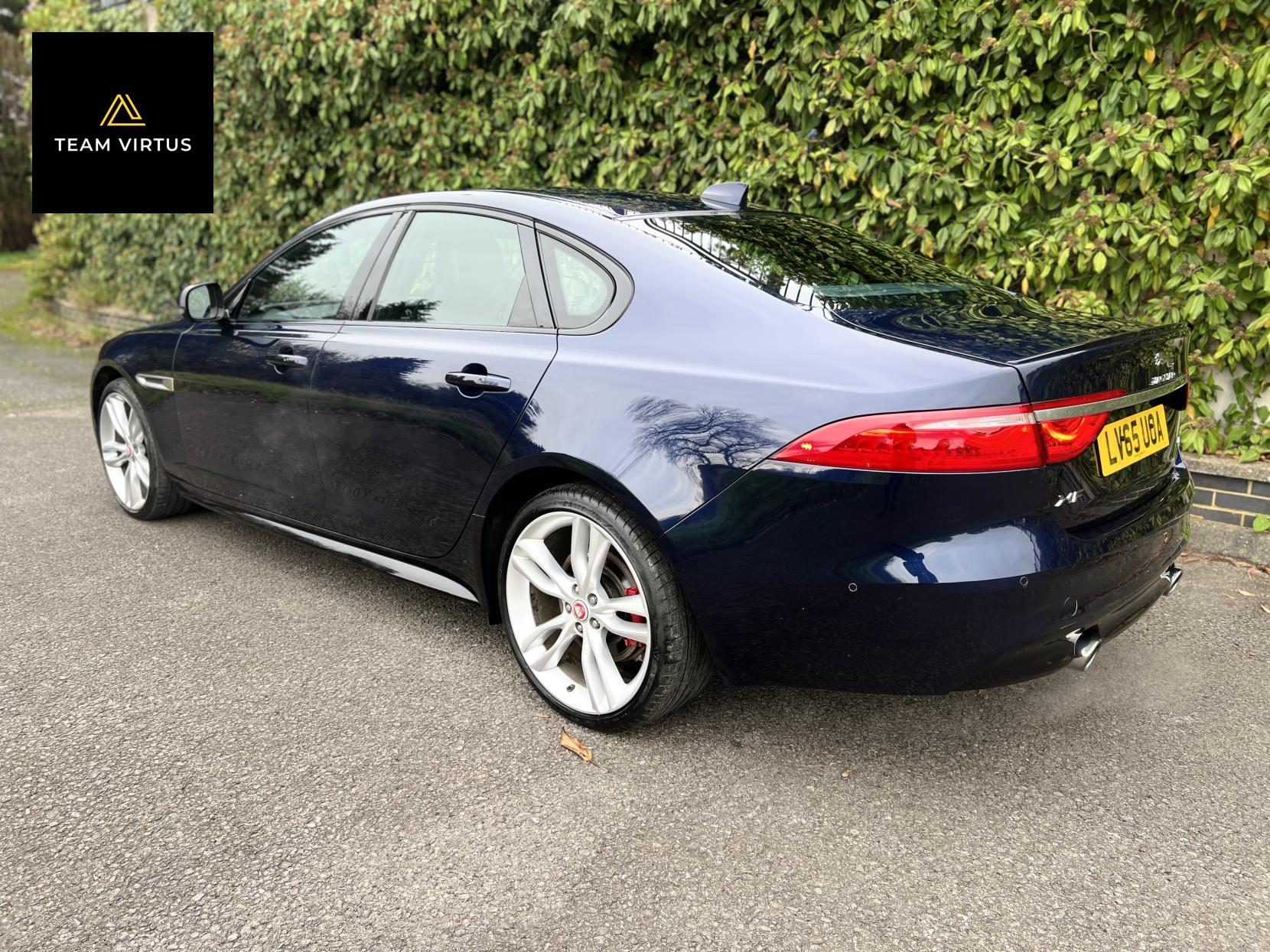 Jaguar XF 3.0 V6 S Saloon 4dr Petrol Auto Euro 6 (s/s) (380 ps)