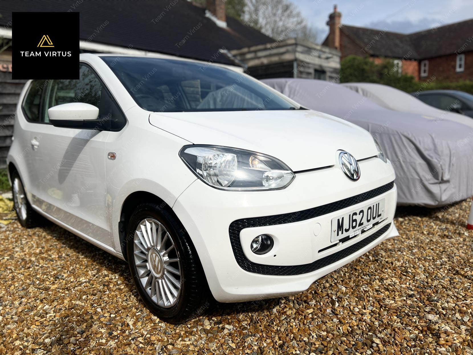 Volkswagen up! 1.0 BlueMotion Tech High up! Hatchback 3dr Petrol Manual Euro 5 (s/s) (75 ps)