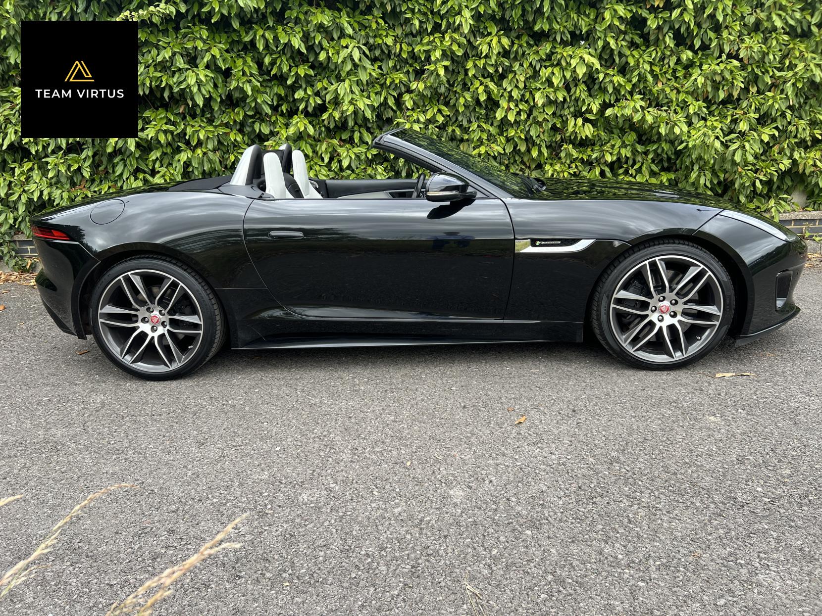 Jaguar F-Type 3.0 V6 GPF R-Dynamic Convertible 2dr Petrol Auto AWD Euro 6 (s/s) (380 ps)