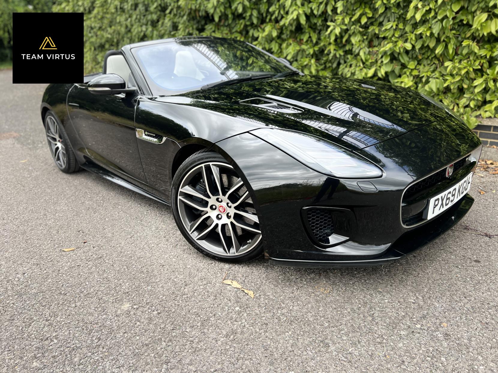 Jaguar F-Type 3.0 V6 GPF R-Dynamic Convertible 2dr Petrol Auto AWD Euro 6 (s/s) (380 ps)