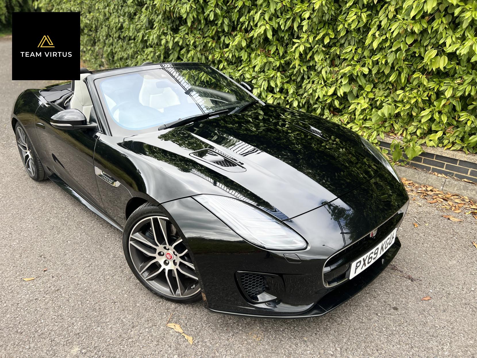 Jaguar F-Type 3.0 V6 GPF R-Dynamic Convertible 2dr Petrol Auto AWD Euro 6 (s/s) (380 ps)